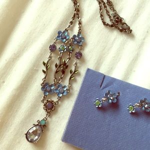 Fashion Jewelry Set.      M901